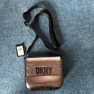 DKNY Imina Flap Crossbody Small Purse Bag Crinkled Metalic Pewter NWT